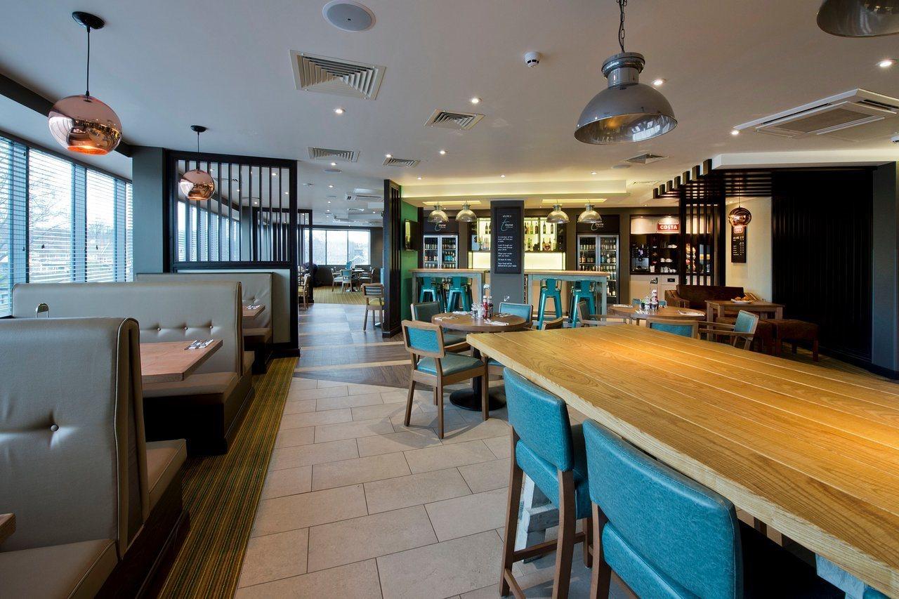 Premier Inn Leeds Headingley Eksteriør billede