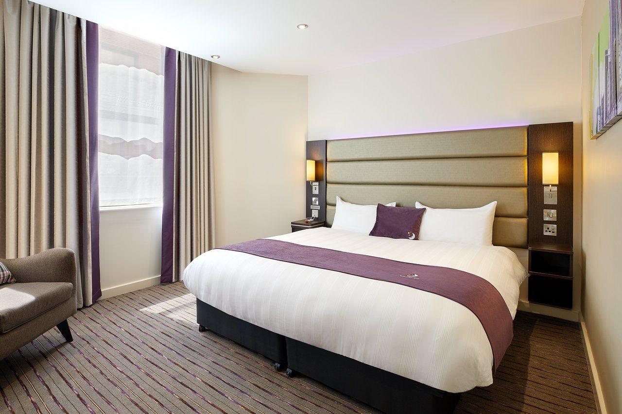 Premier Inn Leeds Headingley Eksteriør billede